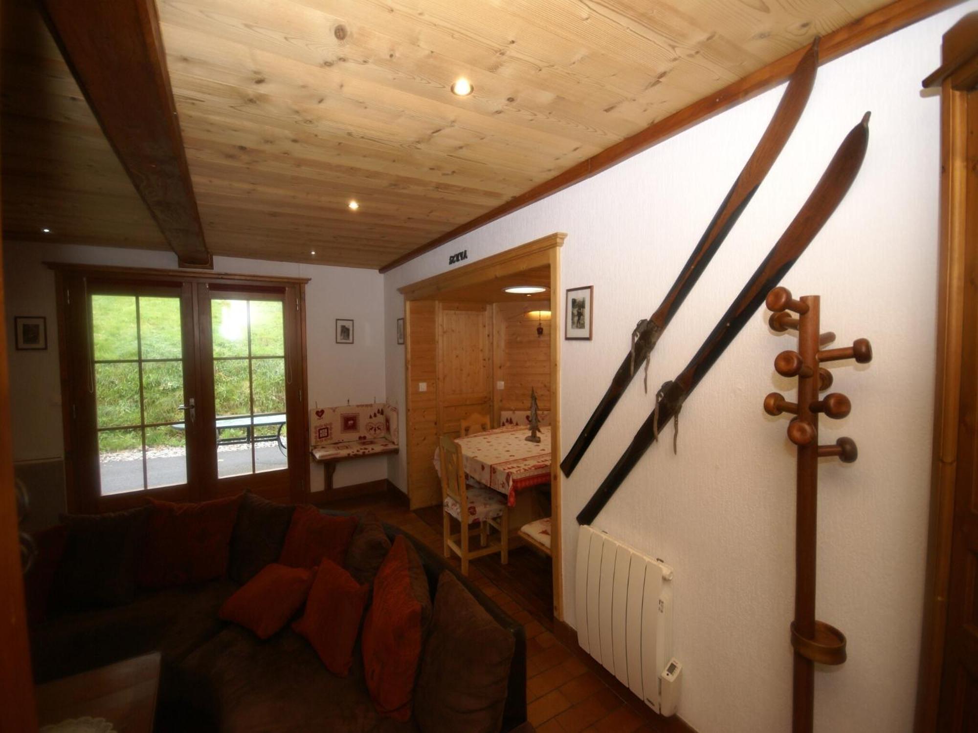 Charming Chalet In Ventron With Terrace Bagian luar foto